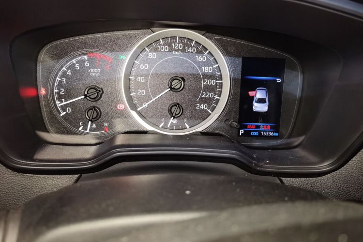 丰田 卡罗拉 2021款 1.2T S-CVT精英PLUS版中控内饰15