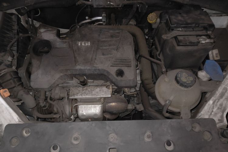 荣威RX5 2018款 20T 两驱自动互联网智臻版局部细节24