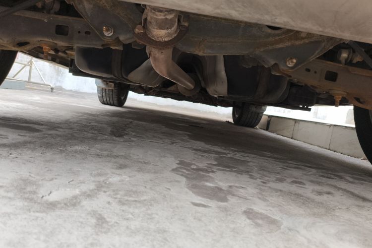 陆风X7 2015款 2.0T 全景尊贵版局部细节9009