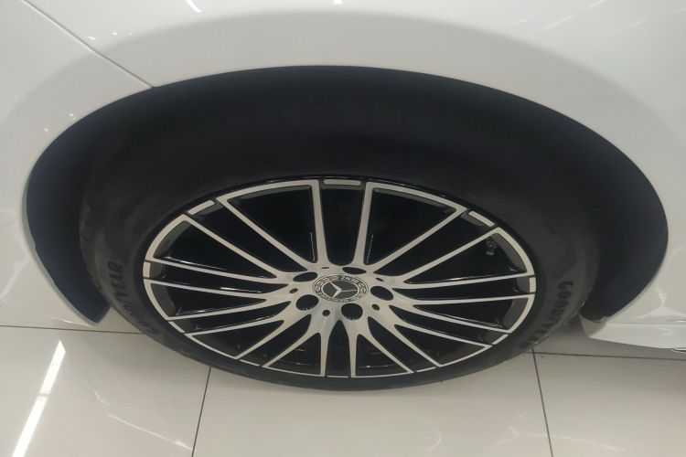 奔驰C级 2023款 C 200 L 运动版车身外观6007