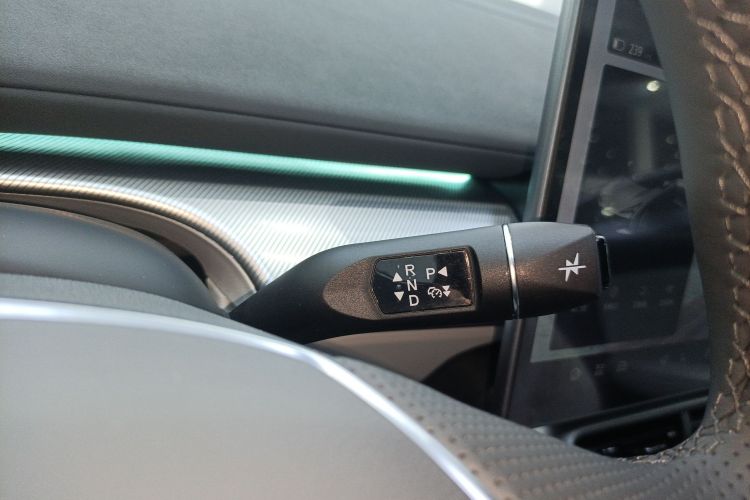 ARCFOX极狐 极狐 阿尔法S5 2024款 708MAX 200kW局部细节18