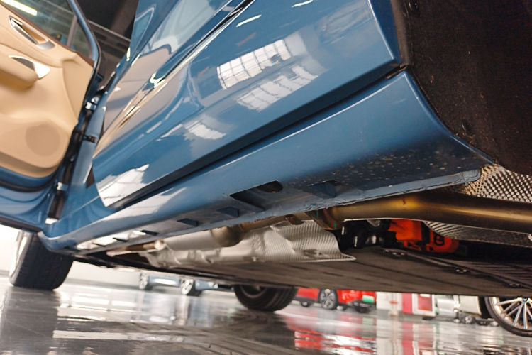 鸿蒙智行 尚界H5 2025款 增程 Max局部细节9002