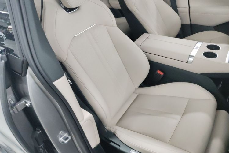 小米汽车 小米YU7 2025款 超长续航后驱版局部细节41