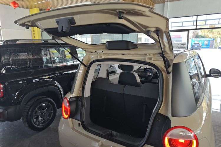 长安启源 长安Lumin 2025款 205km 香沁款局部细节23