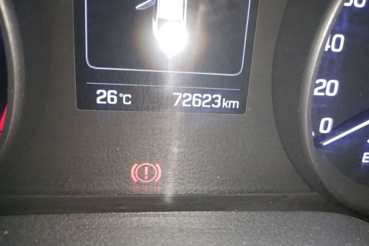 现代 领动 2016款 1.6L 自动智炫·精英型中控内饰15