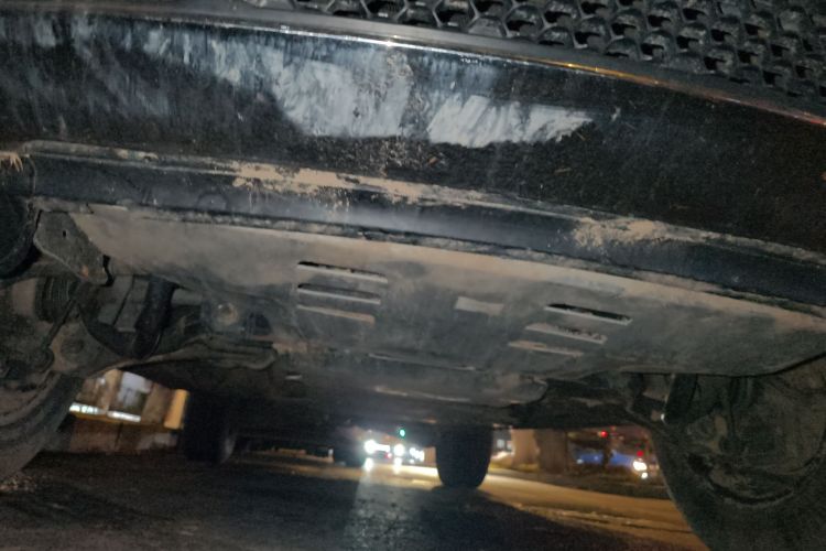 Jeep 大切诺基(进口) 2014款 3.0TD 柴油 舒享导航版局部细节9008