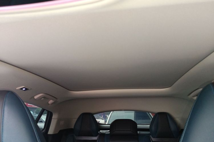 领克05 2022款 2.0TD 两驱耀Halo局部细节22