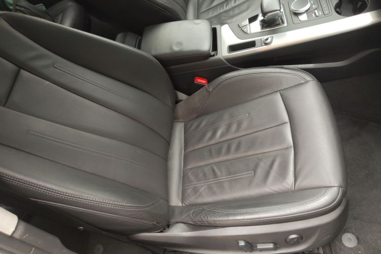 奥迪A4L 2019款 40 TFSI 时尚型 国VI局部细节41