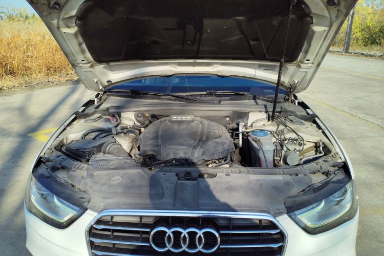 奥迪A4L 2016款 35 TFSI 典藏版 自动标准型局部细节24