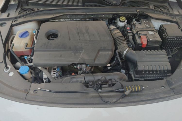 奇瑞 艾瑞泽8 2023款 高能版 2.0T DCT劲局部细节24