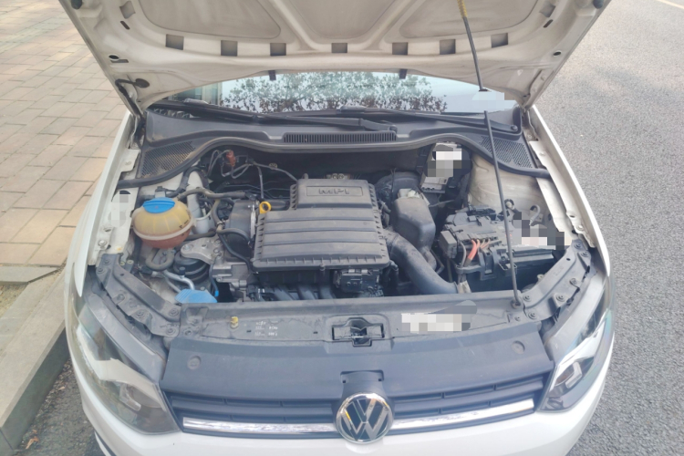 大众 Polo 2016款 1.4L 自动风尚型局部细节24