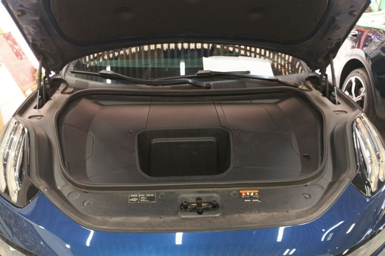 极氪001 2023款 WE版 86kWh局部细节24