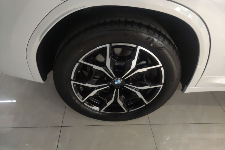 宝马X3 2023款 xDrive25i M运动套装车身外观6008