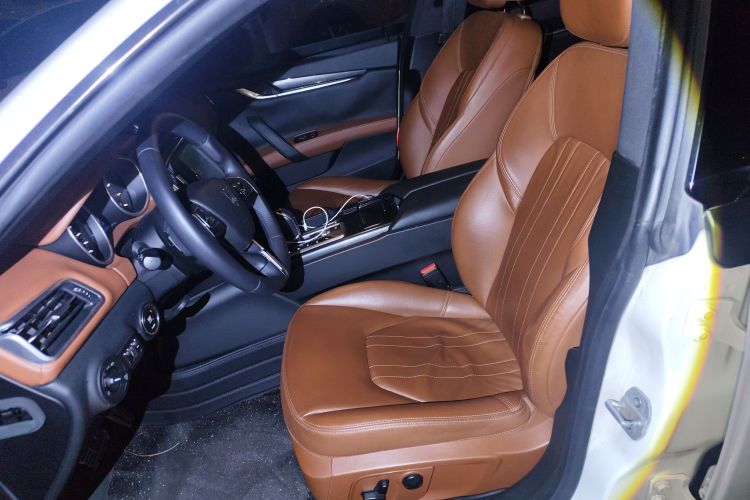 玛莎拉蒂 Ghibli 2014款 3.0T 标准版局部细节19