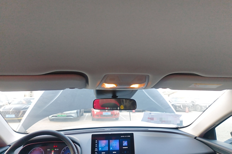 红旗E-QM5 2023款 改款 基础出行版中控内饰22