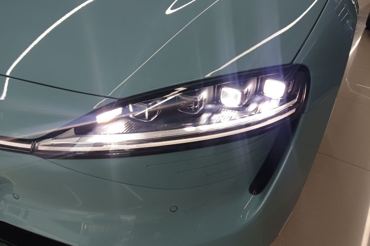 鸿蒙智行 智界S7 2025款 705km Max局部细节36