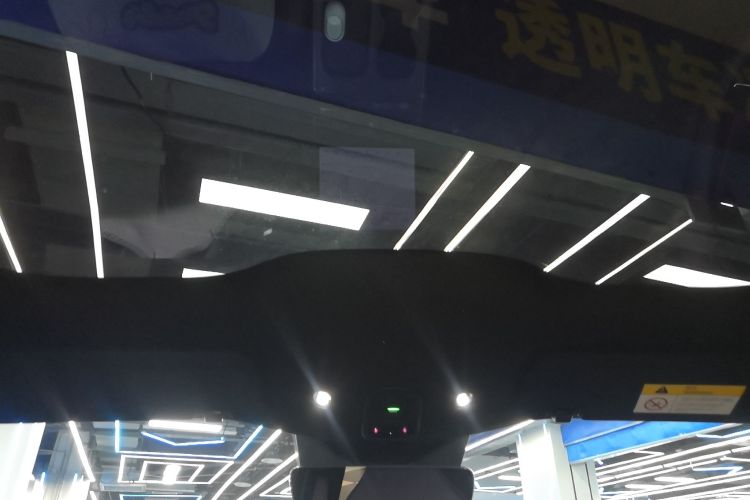 蔚来ET5 2024款 75kWh中控内饰22