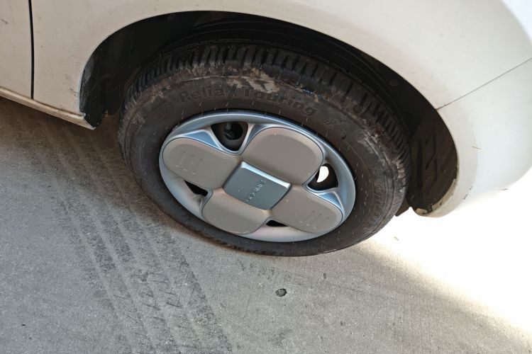 吉利银河 2024款 熊猫mini 200km 耐力熊车身外观6007