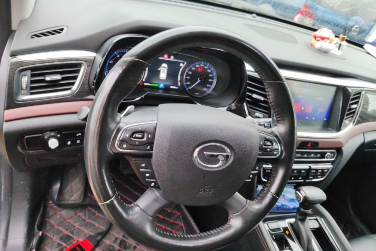 广汽传祺 传祺GS8 2017款 320T 两驱豪华智联版（七座）局部细节13