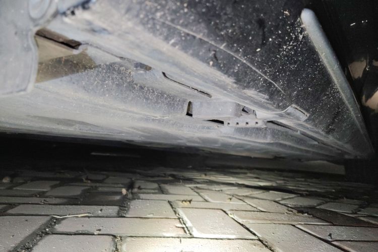 奔驰C级 2018款 C 180 L 时尚型运动版局部细节9002