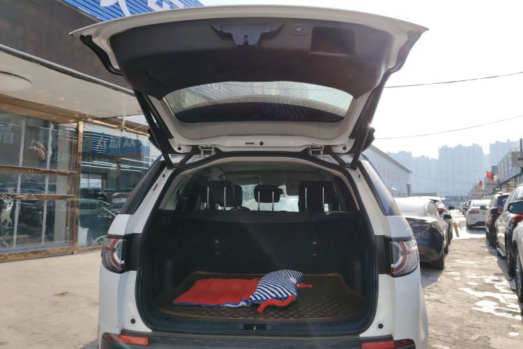 路虎 发现神行 2016款 2.0T SE机舱底盘23