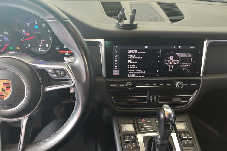保时捷 2018款 Macan 2.0T中控内饰16