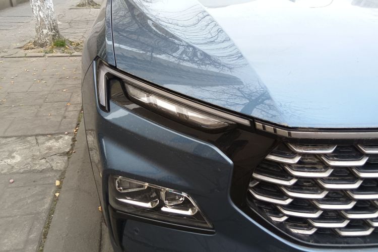 福特 领睿 2022款 改款 EcoBoost 170 尊领型车身外观8