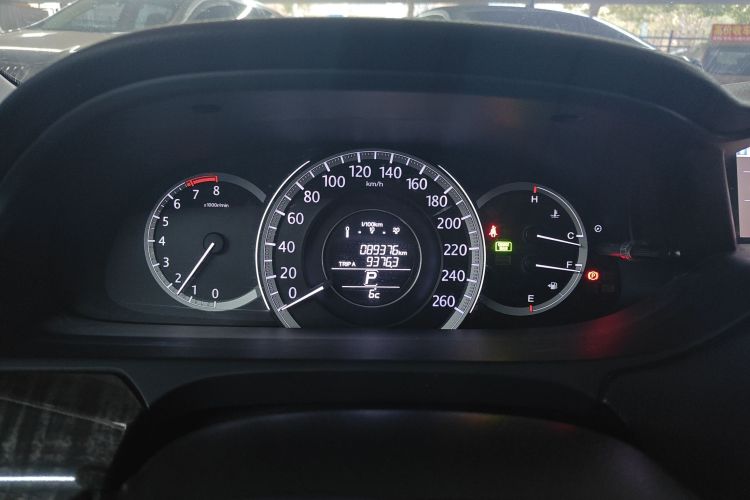 本田 雅阁 2014款 2.4L EXN 豪华导航版中控内饰14