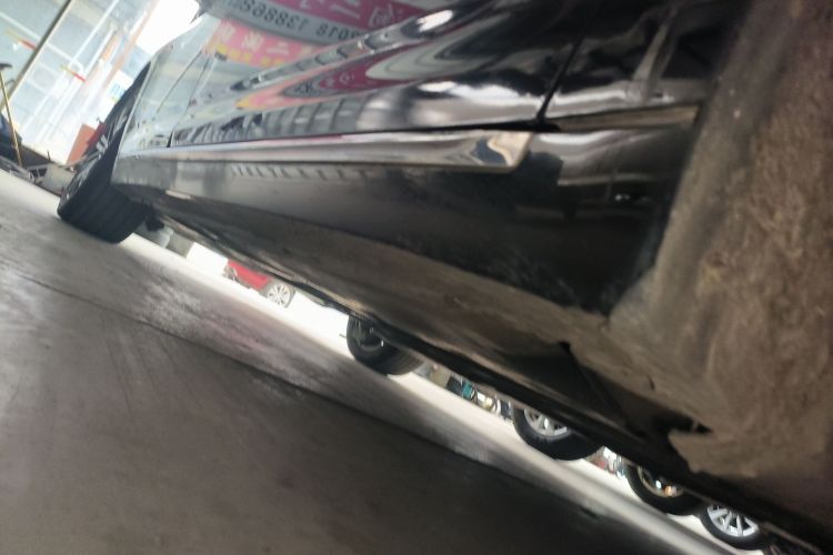 东风风神 东风A9 2016款 1.8T 尊贵型局部细节9001