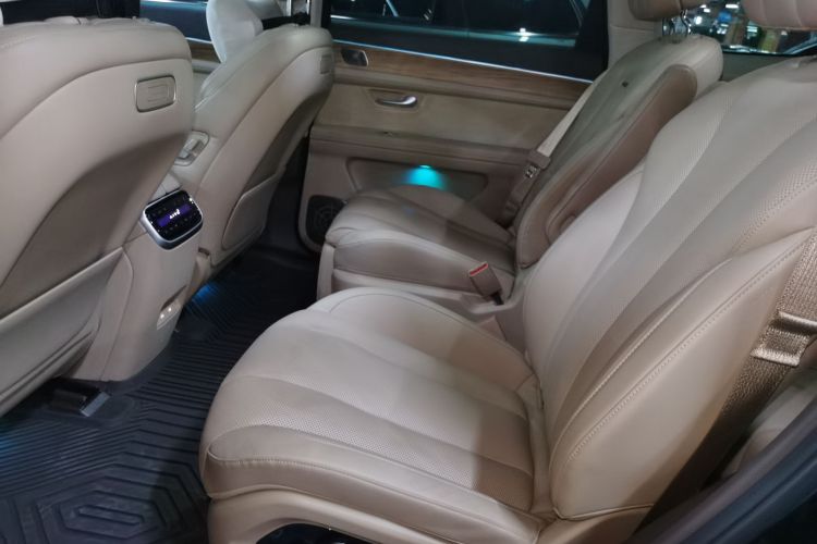 鸿蒙智行 问界M7 2024款 1.5T 智驾后驱Max版 6座中控内饰7004