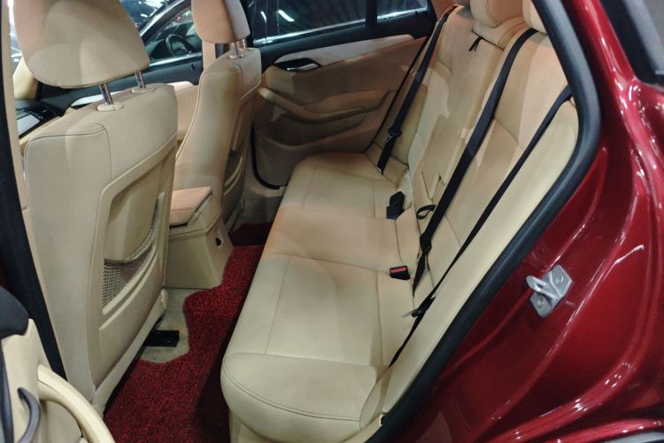 宝马X1 2014款 sDrive18i 领先型中控内饰21