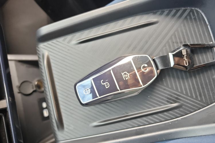 比亚迪 海鸥 2025款 405km 飞翔版中控内饰7001