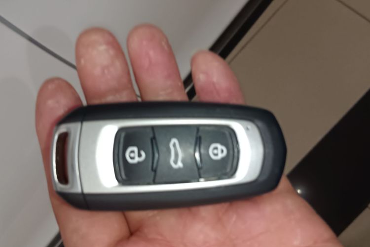 睿蓝汽车X3 PRO 2022款 1.5L CVT小飒中控内饰11