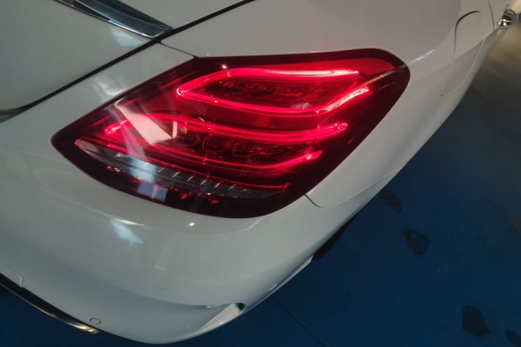 奔驰C级 2017款 改款 C 200 L 运动版车身外观6006