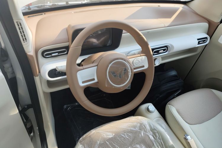 五菱汽车 宏光MINIEV 2024款 第三代 215km 青春版中控内饰13