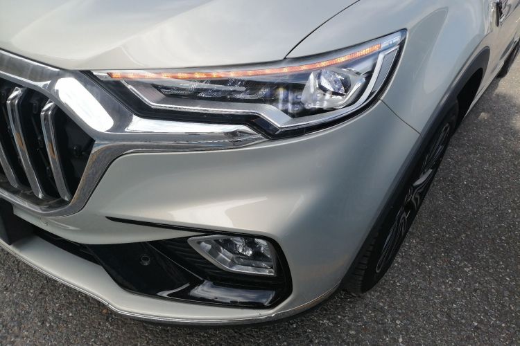 红旗HS5 2022款 2.0T 智联旗享四驱版车身外观36