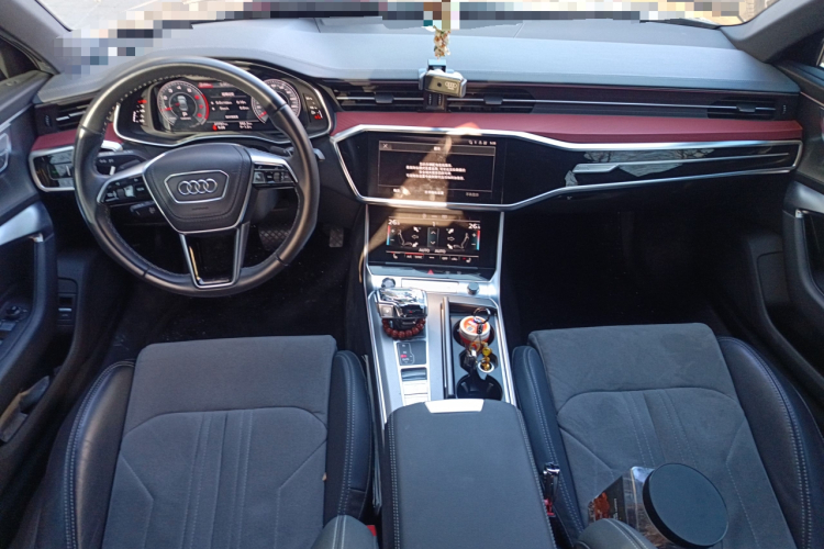 奥迪A6L 2023款 改款 40 TFSI 豪华动感型中控内饰12