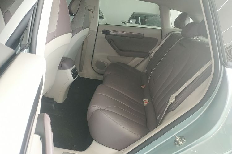 零跑汽车 零跑C11 2021款 尊享版中控内饰7004