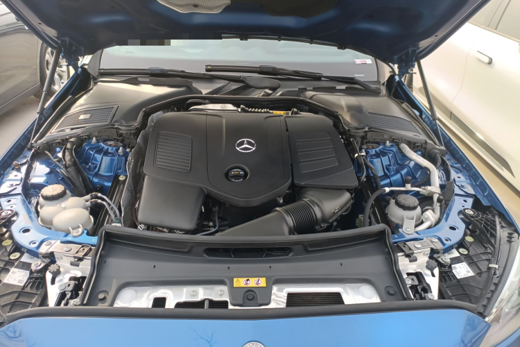 奔驰C级 2022款 改款 C 200 L 运动版机舱底盘24