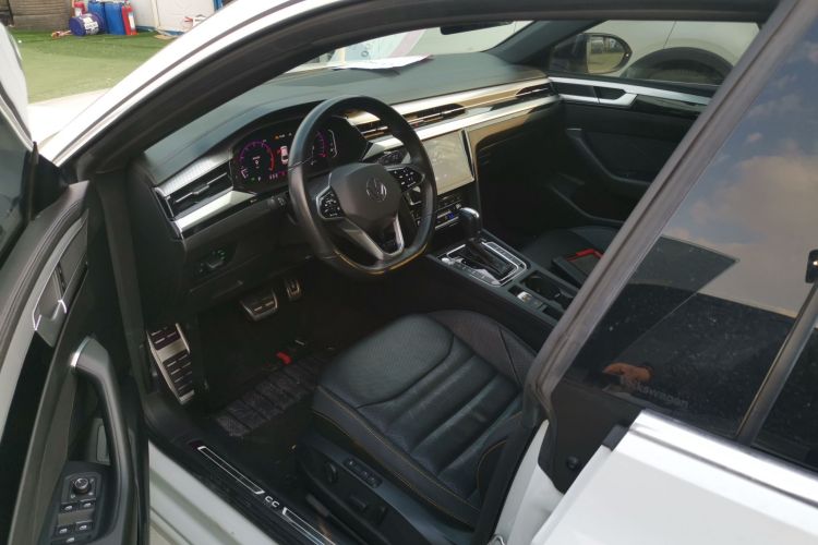 一汽-大众CC 2021款 380TSI 夺目版中控内饰20