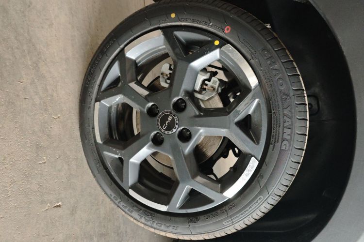 比亚迪 海鸥 2025款 智驾版 405km 自在版车身外观6008