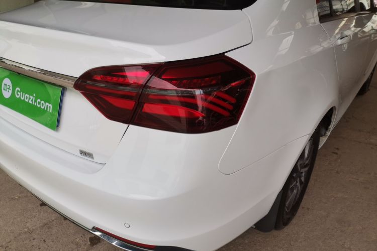 吉利汽车 帝豪 2019款  领军版 1.5L 手动豪华型 国VI车身外观9