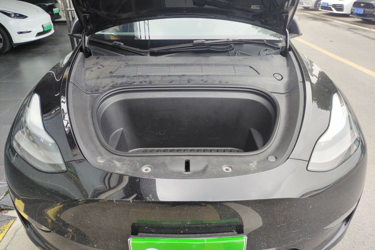 特斯拉 Model Y 2022款 长续航全轮驱动版局部细节24