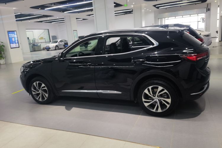 别克 2022款 改款 昂科威S 652T 两驱豪华型车身外观4