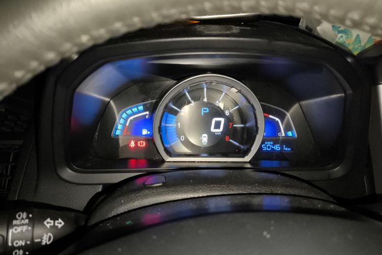 纳智捷 优6 SUV 2014款 1.8T 智尊型中控内饰14