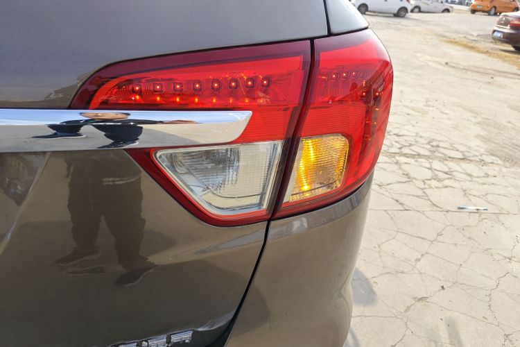 别克 昂科威 2016款 20T 两驱精英型车身外观6001