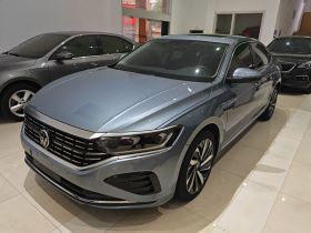 大众 帕萨特 2022款 330TSI 精英版