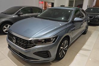 大众 帕萨特 2022款 330TSI 精英版
