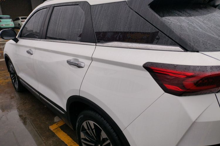 奔腾T77 2021款 PRO 280 TID 定制版车身外观4