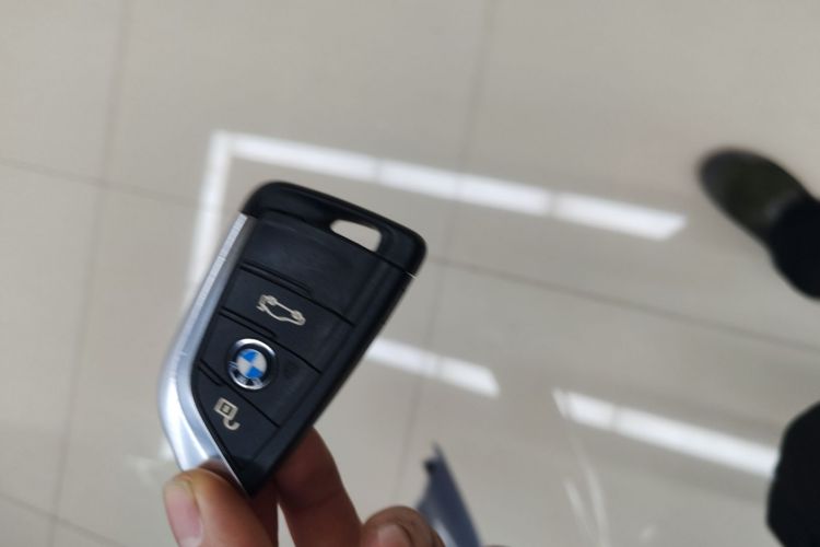 宝马1系 2020款 120i M运动套装中控内饰7001